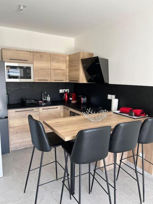 Superbe Appartement Neuf Aucalme Saint-Mandrier-sur-Mer Exteriör bild