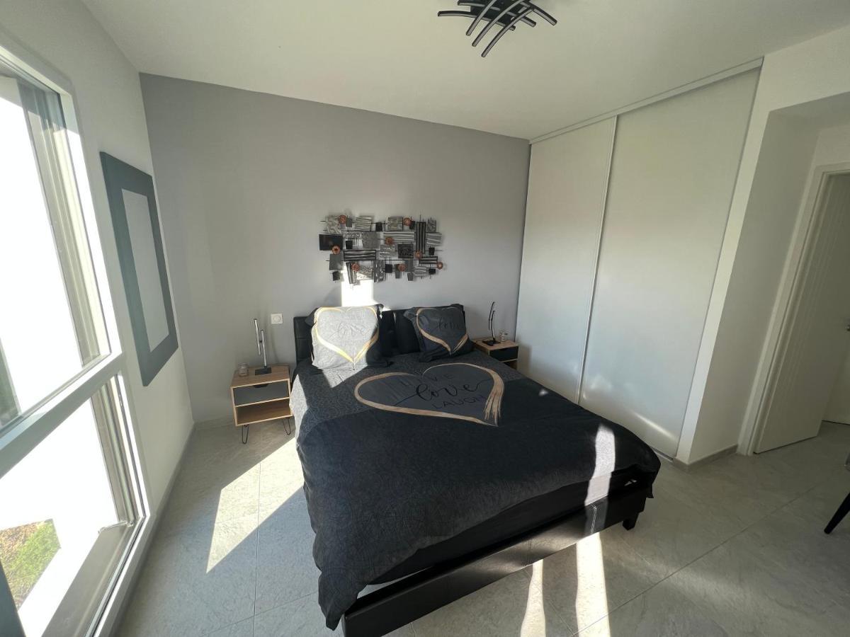 Superbe Appartement Neuf Aucalme Saint-Mandrier-sur-Mer Exteriör bild
